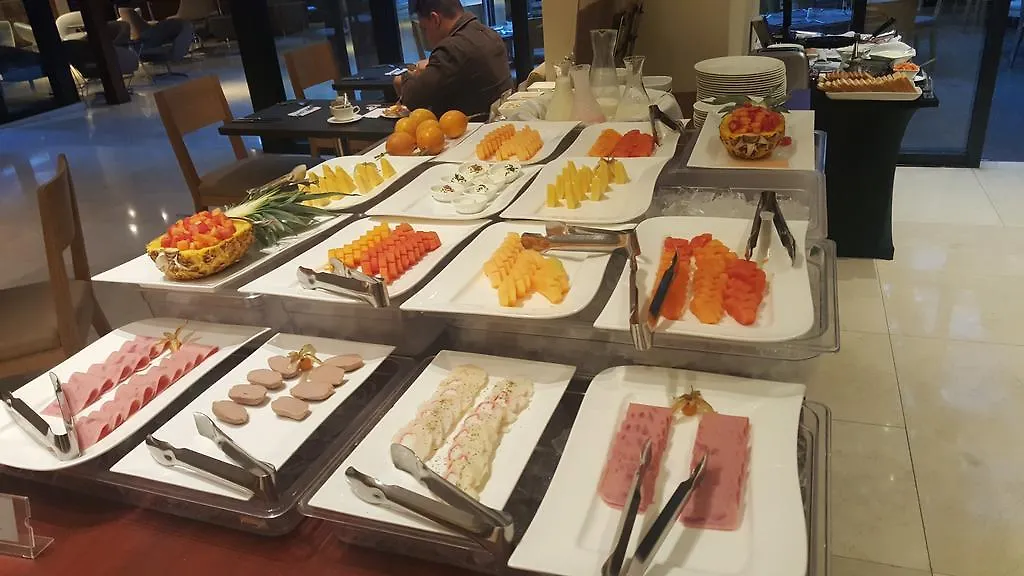 Mercure Bogota Calle 100 Hotel
