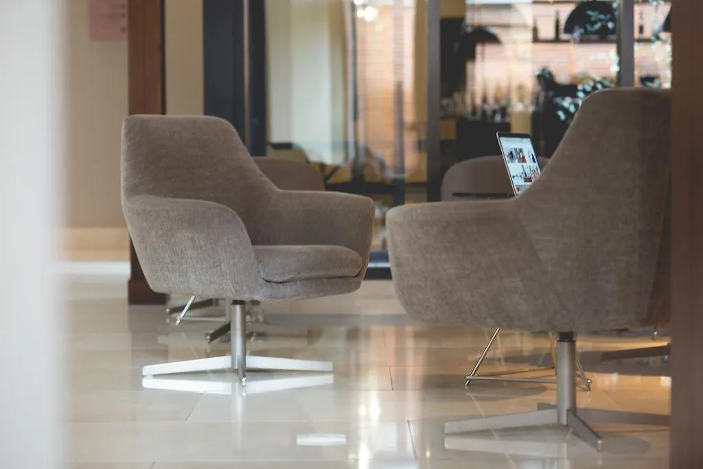 Mercure Bogota Calle 100 4*,
